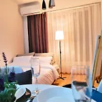 아파트 Modern & Stylish - Art Atelier *