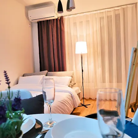 Apartment Modern & Stylish - Art Atelier *