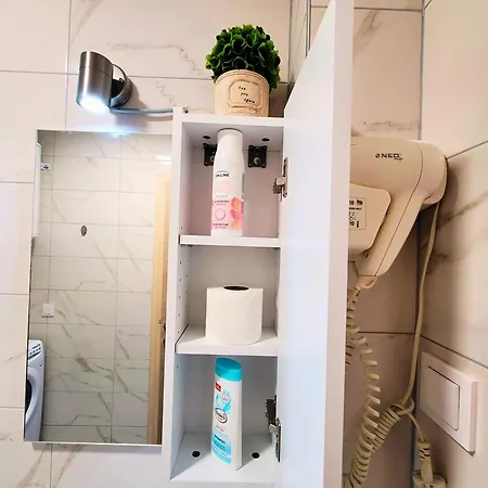 Apartment Modern & Stylish - Art Atelier